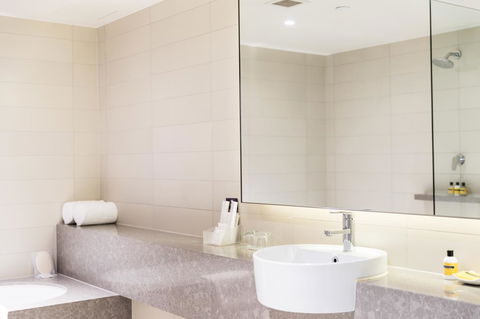 Hyatt Regency Sydney - Accommodation Gladstone 3