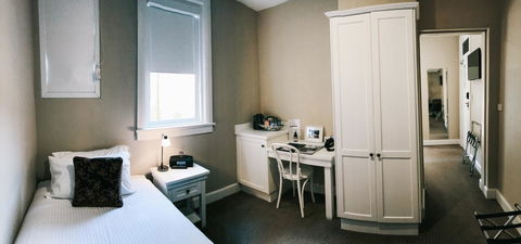 CH Boutique Hotel & Apartments, Ascend Hotel Collection - Accommodation Gladstone 38