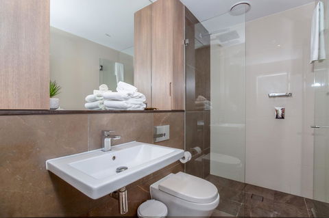 DD Apartments On Day - Accommodation Gladstone 17