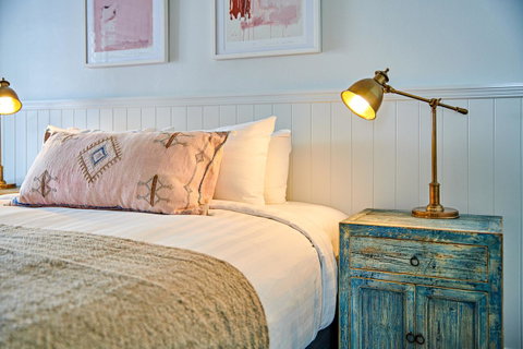 The Lord Byron - Accommodation Gladstone 16