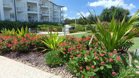 SaltBeach2302 - Accommodation Gladstone 1