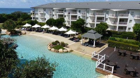 SaltBeach2302 - Accommodation Gladstone 2