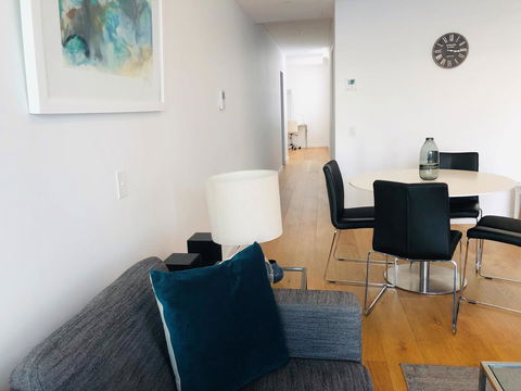 Wyndel Apartments Neutral Bay - Military - Accommodation Gladstone 5