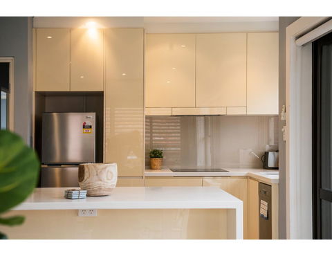 Beachside Getaway In Freshie W Parking - Accommodation Gladstone 2