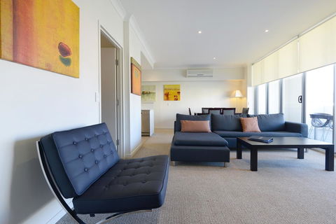 Macquarie Waters Boutique Apartment Hotel - Accommodation Gladstone 11