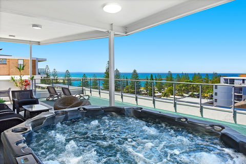 Macquarie Waters Boutique Apartment Hotel - Accommodation Gladstone 0