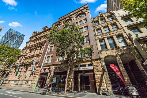YEHS Hotel Sydney QVB - Accommodation Gladstone 1