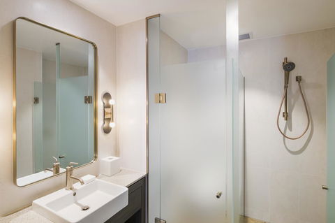 The William Inglis Mgallery - Accommodation Gladstone 40