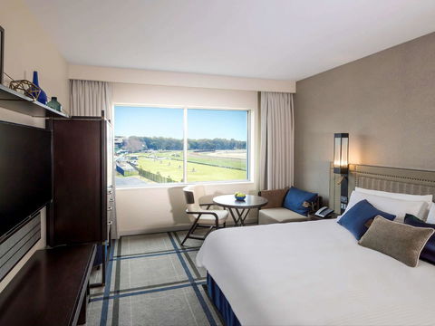 The William Inglis Mgallery - Accommodation Gladstone 0