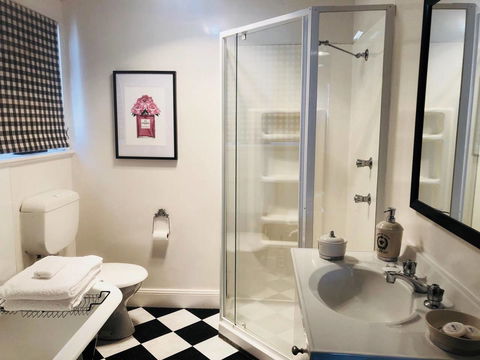 Belltrees - Accommodation Gladstone 9