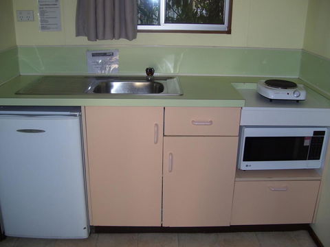 Glenwood Tourist Park & Motel - Accommodation Gladstone 16