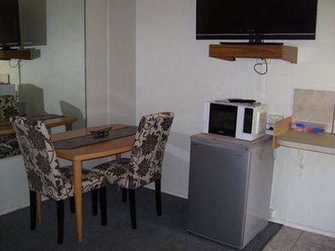 Glenwood Tourist Park & Motel - Accommodation Gladstone 10