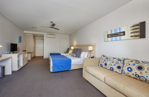 Waves Byron Bay - Accommodation Gladstone 24