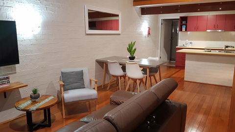 Great Escape Lofts - Accommodation Gladstone 2