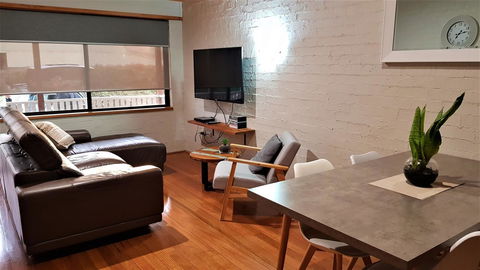 Great Escape Lofts - Accommodation Gladstone 9