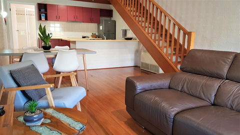 Great Escape Lofts - Accommodation Gladstone 0