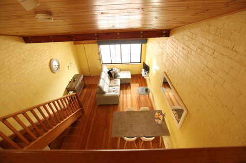 Great Escape Lofts - Accommodation Gladstone 21