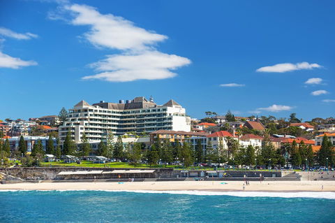 Crowne Plaza Sydney Coogee Beach, An IHG Hotel - Accommodation Gladstone 1
