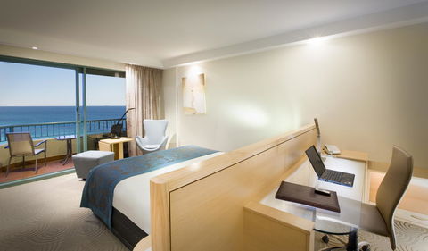 Crowne Plaza Sydney Coogee Beach, An IHG Hotel - Accommodation Gladstone 13