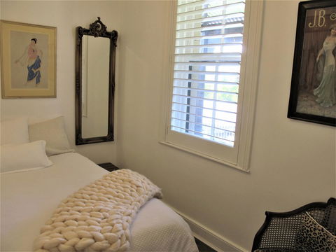 Apple Tree Cottage - Accommodation Gladstone 9