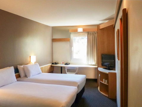 Ibis Thornleigh - Accommodation Gladstone 34