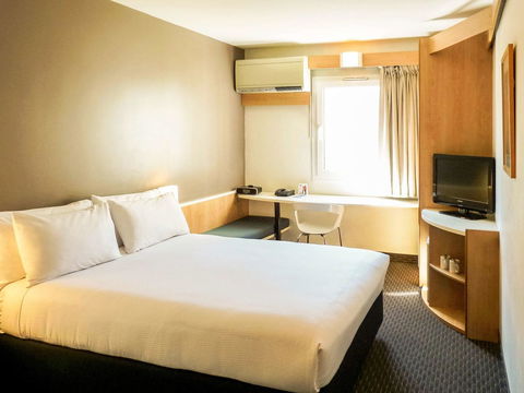 Ibis Thornleigh - Accommodation Gladstone 36