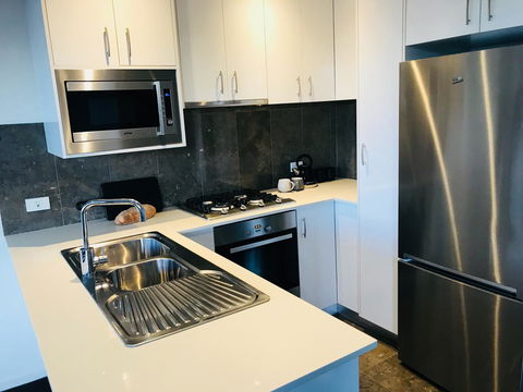 The Botanical 201 - Accommodation Gladstone 3