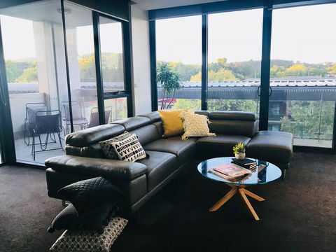 The Botanical 201 - Accommodation Gladstone 1