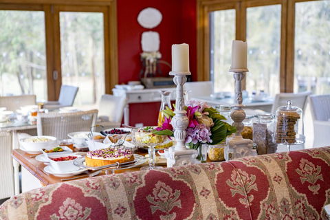 Thistle Hill Guesthouse - Walk To Many Wineries And Restaurants - Accommodation Gladstone 19