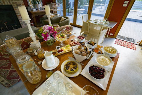 Thistle Hill Guesthouse - Walk To Many Wineries And Restaurants - Accommodation Gladstone 23