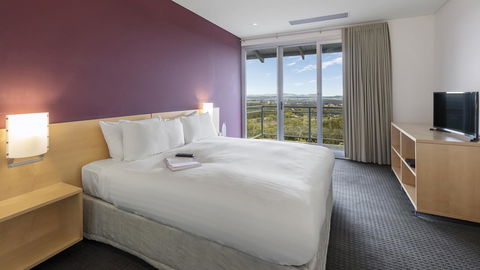 Oaks Cypress Lakes Resort - Accommodation Gladstone 5