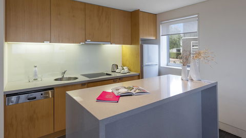 Oaks Cypress Lakes Resort - Accommodation Gladstone 3