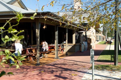 Potters Apartments - Accommodation Gladstone 3