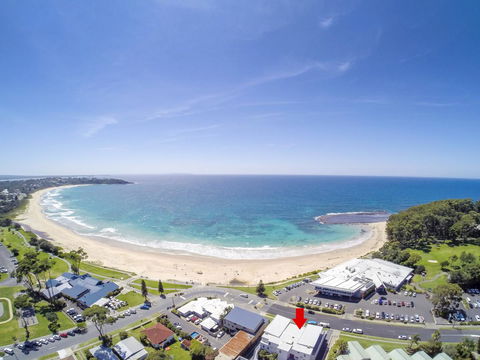 Beachfront 2 - Accommodation Gladstone 5