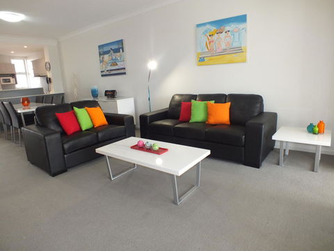 Pacific Marina Apartments - Accommodation Gladstone 4