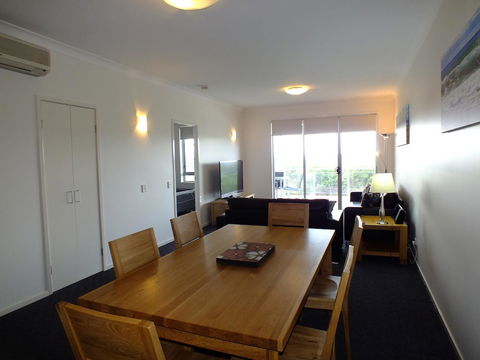 Pacific Marina Apartments - Accommodation Gladstone 37