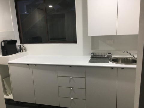 Arena Blanca Studio Apartment - Accommodation Gladstone 15