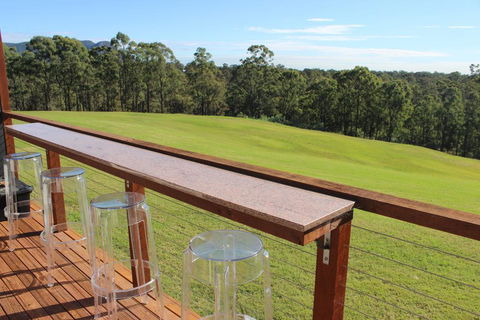 Wine Country Villas - Accommodation Gladstone 15
