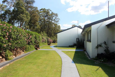 Wine Country Villas - Accommodation Gladstone 33