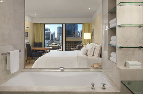 The Fullerton Hotel Sydney - Accommodation Gladstone 22