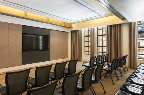 The Fullerton Hotel Sydney - Accommodation Gladstone 26
