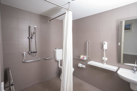 YHA Sydney Harbour - Accommodation Gladstone 17