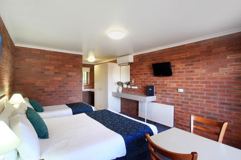 Pelican Motor Inn - Accommodation Gladstone 43