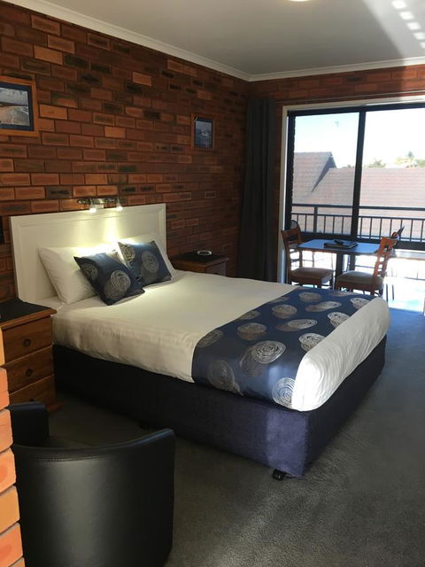 Pelican Motor Inn - Accommodation Gladstone 19