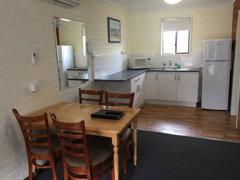 Pelican Motor Inn - Accommodation Gladstone 13