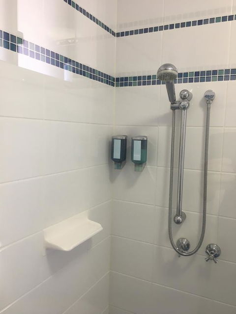 Pelican Motor Inn - Accommodation Gladstone 12