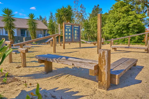Hunter Oasis - Accommodation Gladstone 32