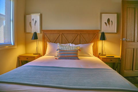 Hunter Oasis - Accommodation Gladstone 24