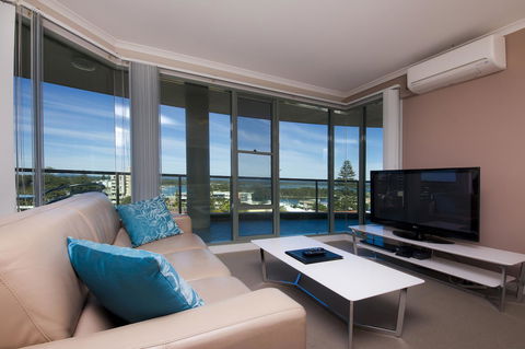 Sails Apartments - Accommodation Gladstone 5