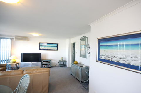 Sails Apartments - Accommodation Gladstone 23